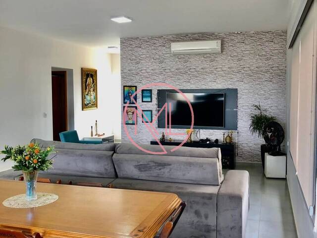 #188 - Casa em condomínio para Venda em Porangaba - SP