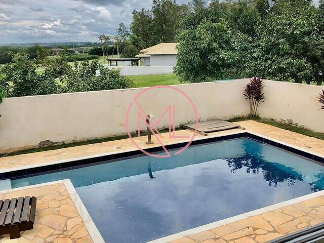 #188 - Casa em condomínio para Venda em Porangaba - SP