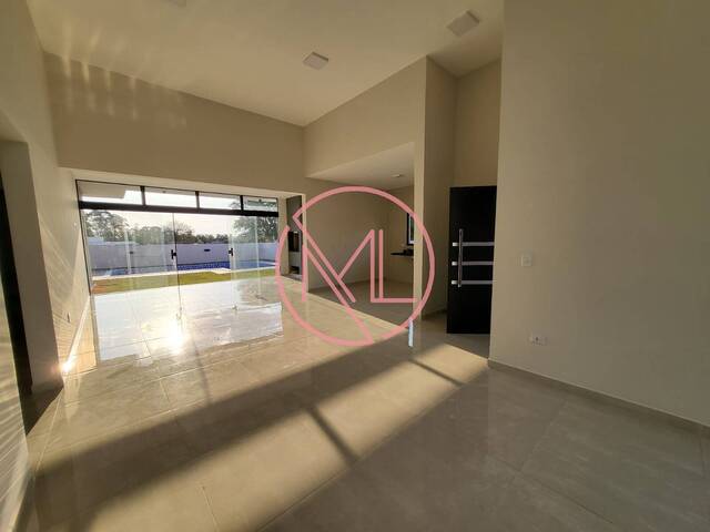 #195 - Casa em condomínio para Venda em Porangaba - SP