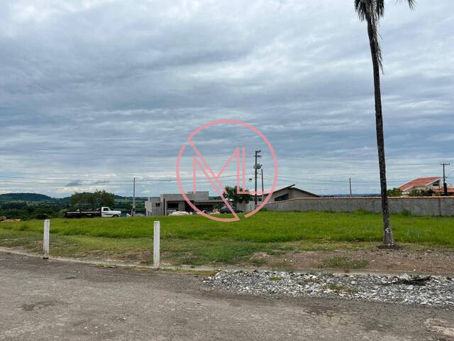 #200 - Área para Venda em Porangaba - SP - 1