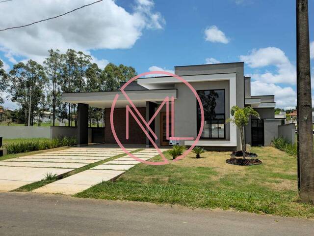 #209 - Casa em condomínio para Venda em Porangaba - SP