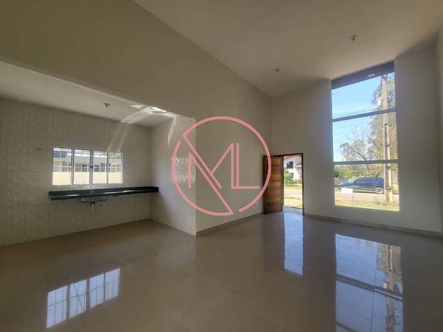 #213 - Casa em condomínio para Venda em Porangaba - SP