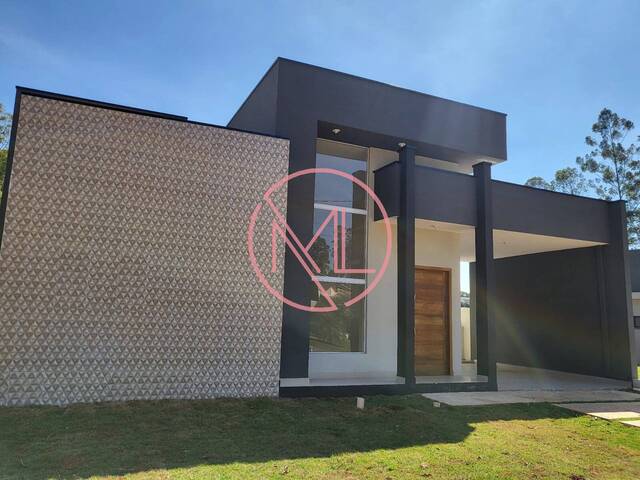 #213 - Casa em condomínio para Venda em Porangaba - SP