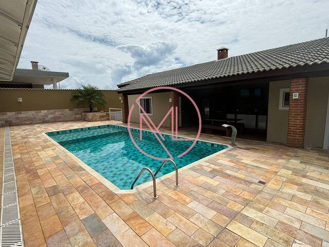 #220 - Casa em condomínio para Venda em Porangaba - SP