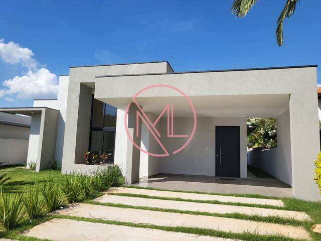 #215 - Casa em condomínio para Venda em Porangaba - SP