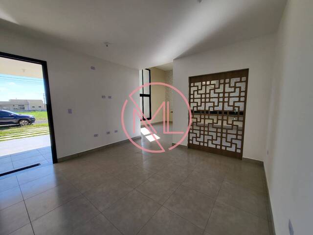 #215 - Casa em condomínio para Venda em Porangaba - SP